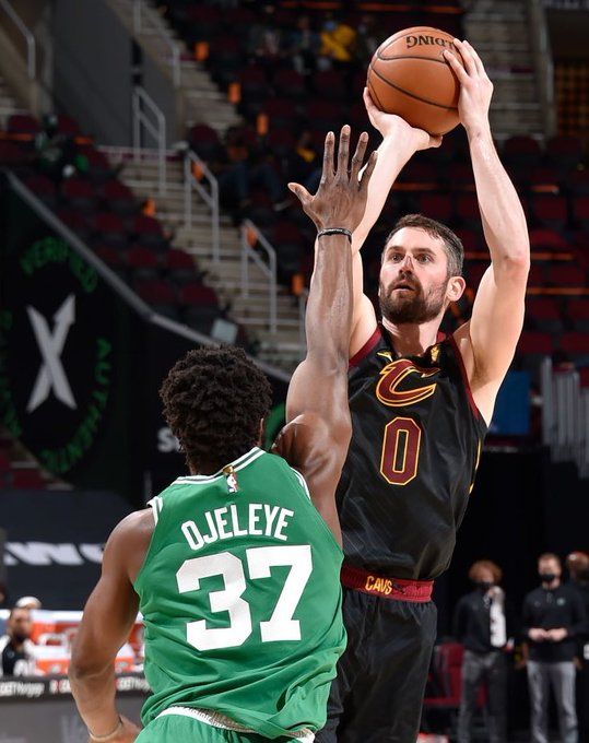 微笑着与队 微笑着与队