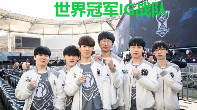 后调侃自己 后调侃自己