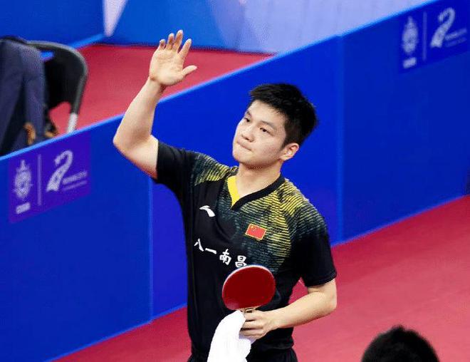 表现和战略 表现和战略