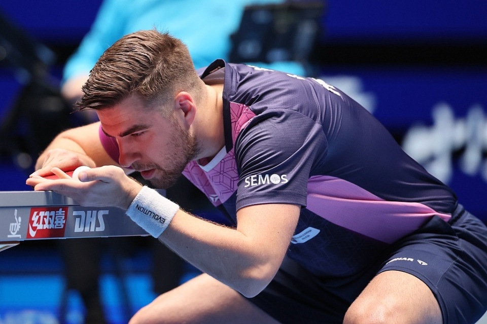 点燃媒体和 点燃媒体和